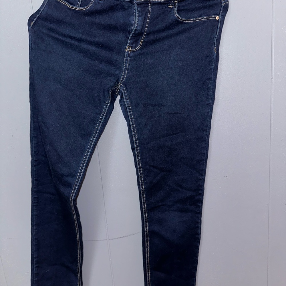 Jeans - Picture 2 of 2